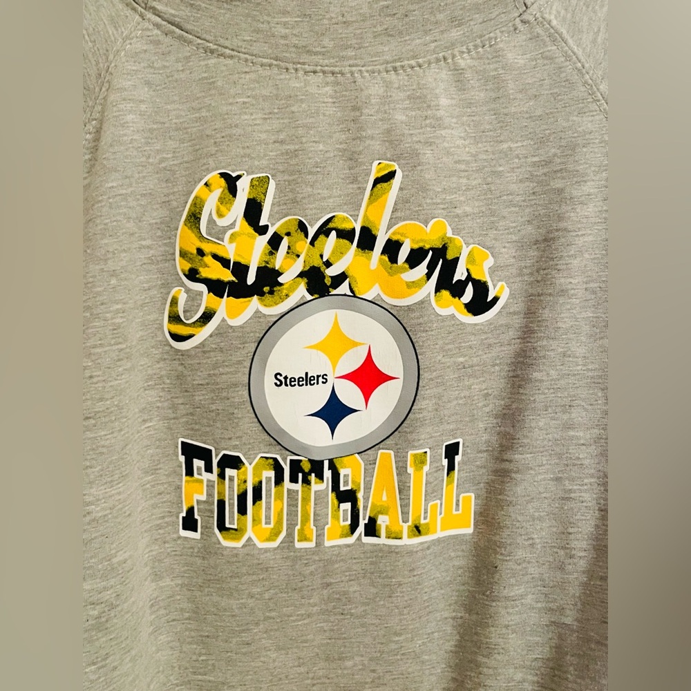Official NFL Pittsburgh Steelers Girl's Funnel Neck Fleece Hoodie Size L-G-14 - Picture 2 of 4